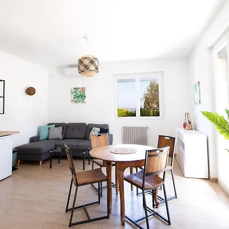Appartement La Vahine - & Pool